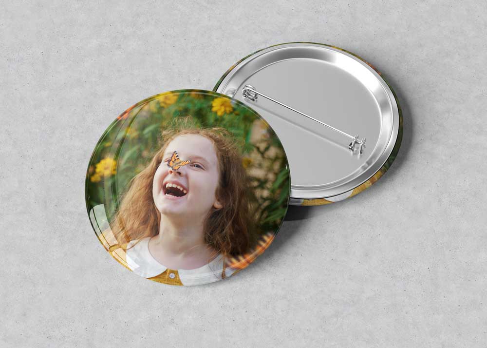 Insigne-Personalizate-Cu-Poza-Ta