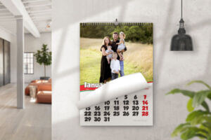 Calendar Personalizat 2024 A3 Model2