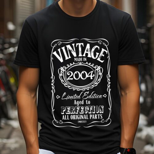 Tricou Personalizat Vintage Made In 2004 Aged to Perfection