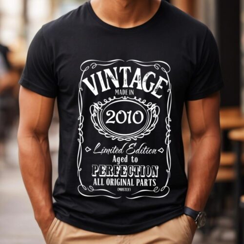 Tricou Personalizat Vintage Made In 2010 Aged to Perfection