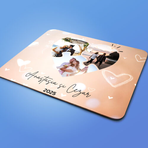 Mouse pad personalizat inima puzzle cu 3 poze si nume