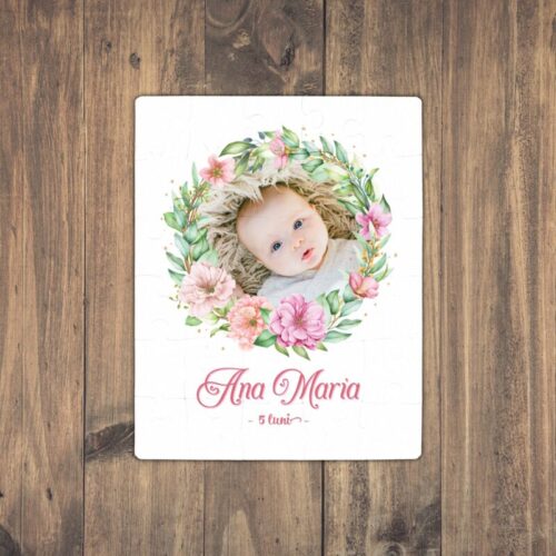 Puzzle Personalizat pentru copii - 30 de piese 19x24 cm o poza cu rama de flori si text PZ019
