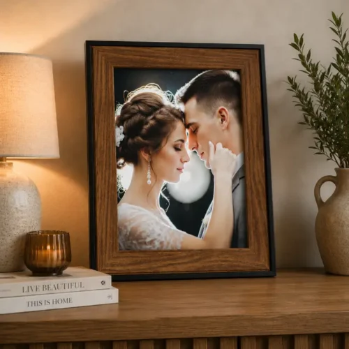 Rama Foto din Lemn Maro cu Margine Neagra