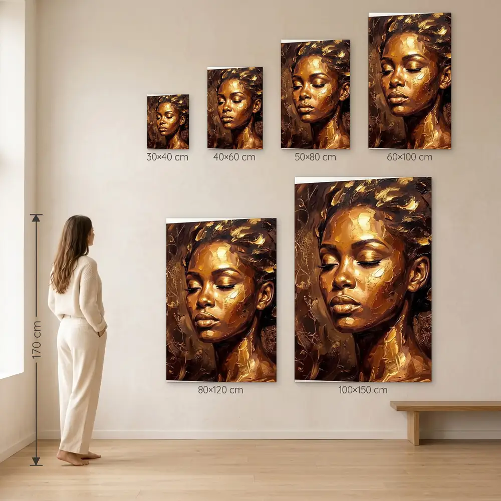Tablou Canvas Femeie Africană – Vis de Ciocolată și Aur – dimensiuni disponibile (30×40, 40×60, 50×80, 60×100, 80×120, 100×150 cm) pe perete, la scară reală lângă o persoană de 1,70 m